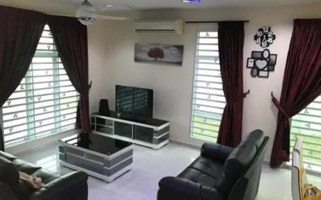 D’Resort Home Stay - photo 4