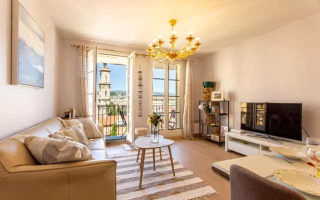 Providence - ELEGANT F3, VUE INCROYABLE, BALCON,ASCENSEUR, WIFI - photo 2