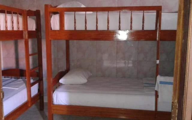 Gandhi Hostel 2 - photo 4