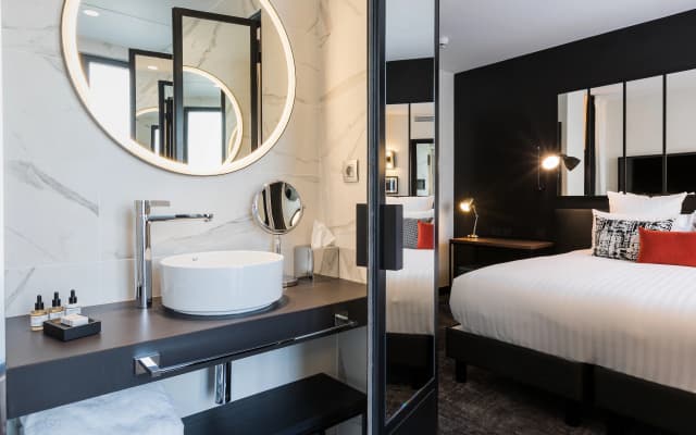 Laz' Hotel Spa Urbain Paris - photo 4