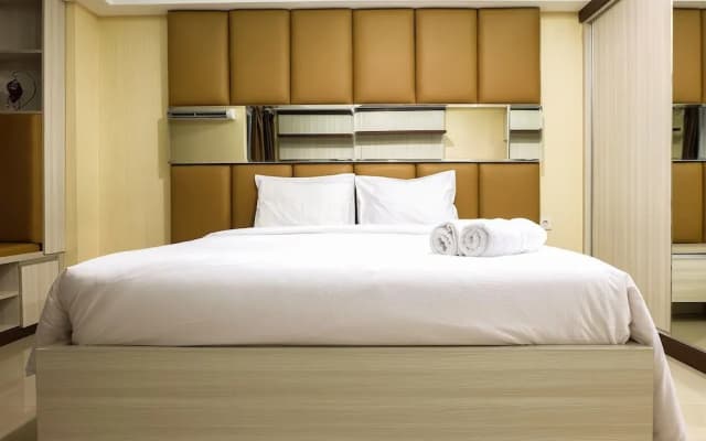 Modern Furnished Studio Apartment Near MT Haryono And Cawang - photo 5