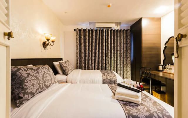 The FAH Silom Hotel - photo 5