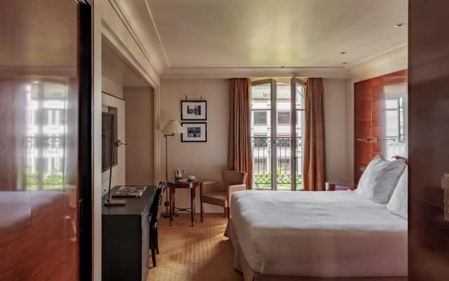 Hôtel Montaigne - photo 3
