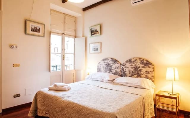 Clock Terrace House - FromHometoRome - photo 2