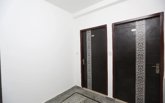 OYO 19718 Hotel Priva - photo 3