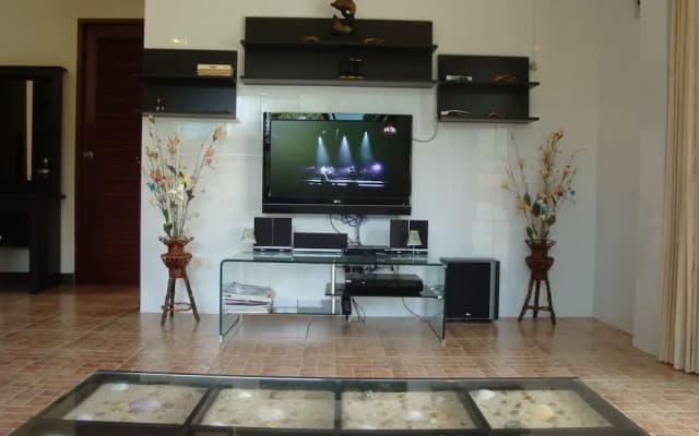 Baan Dork Bua Villa - photo 2