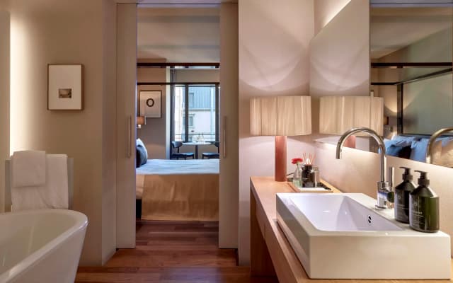 Sir Victor Hotel - photo 5