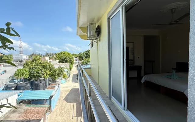 Noah Private Beach House - photo 2