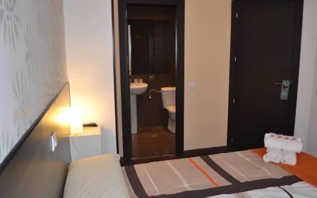 Hostal El Brezo - photo 5