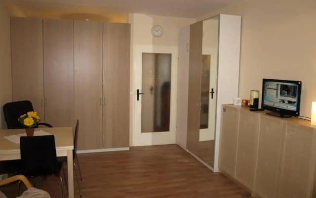 Apartment Rochstrasse Berlin - photo 2