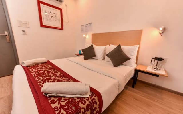Hotel Blue Saffron - photo 3