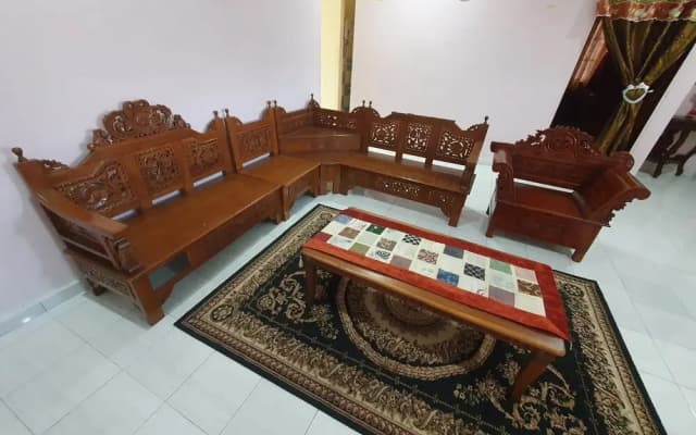 Oyo 90304 Persada Hasra Homestay - photo 2