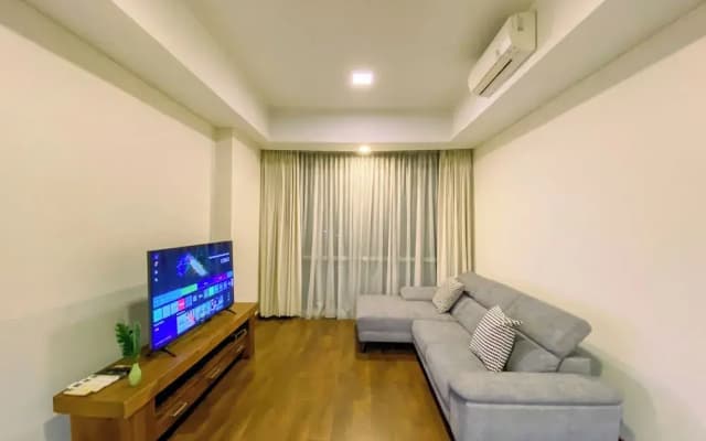 Spacious and Cozy 2BR Apartment Kemang Village - photo 5