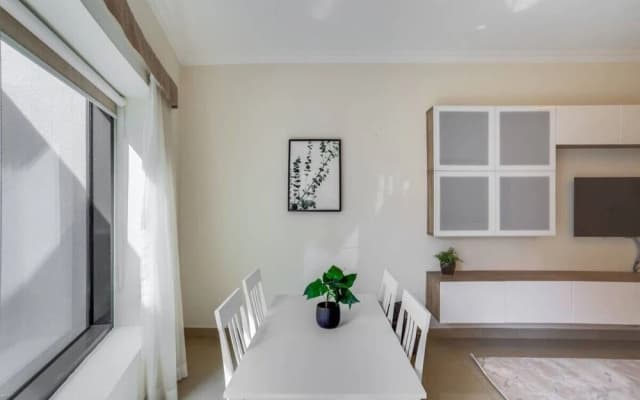 Spacious & Bright Apt In Marina, Sleep 6! - photo 2