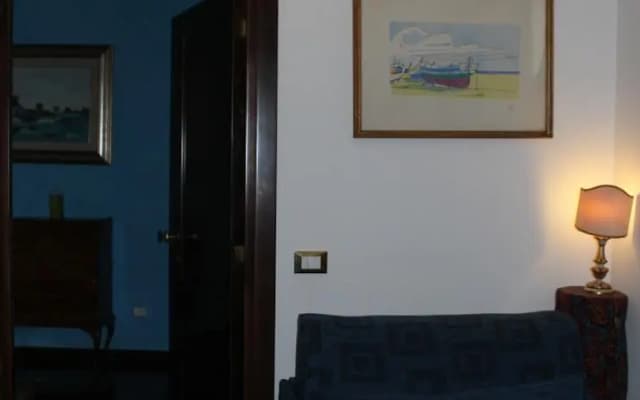 Ashers House Colosseum - photo 5