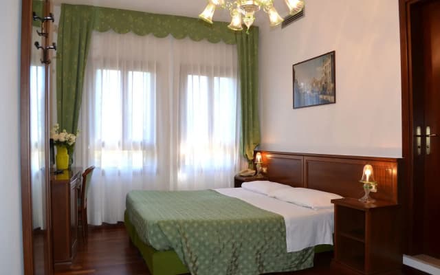Hotel Villa Cipro - photo 5