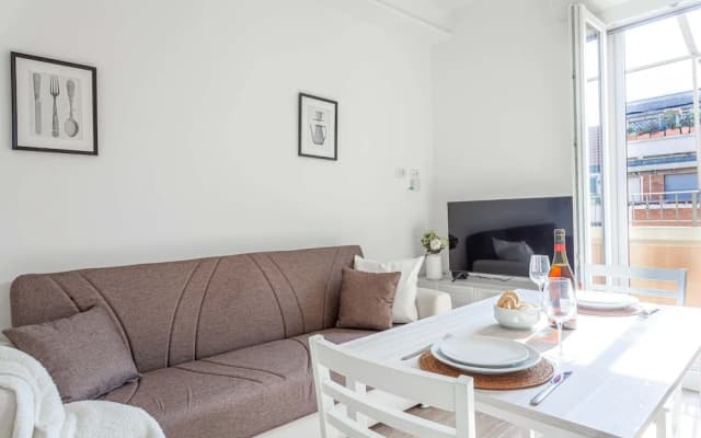 JOIVY Sublime Flat W/Balcony - photo 3