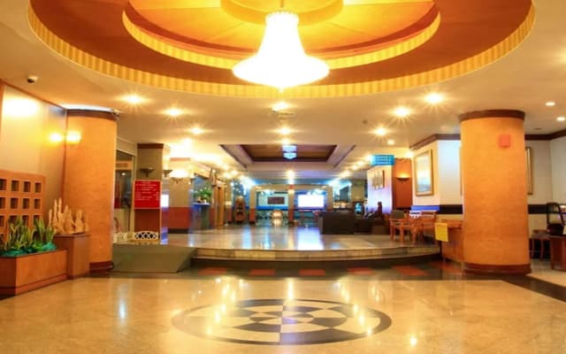 Summit Pavilion - photo 2