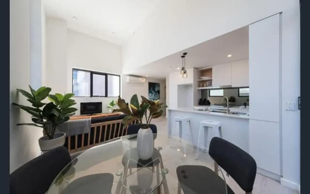 Bond Quarter Loft - photo 5