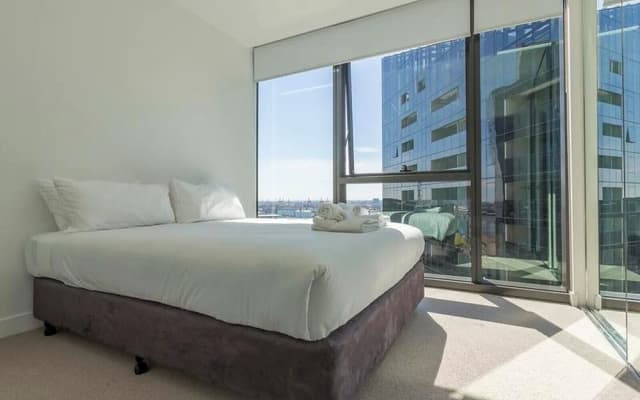 Docklands Waterfront 1006PR 2 Bed Free Wifi - photo 5