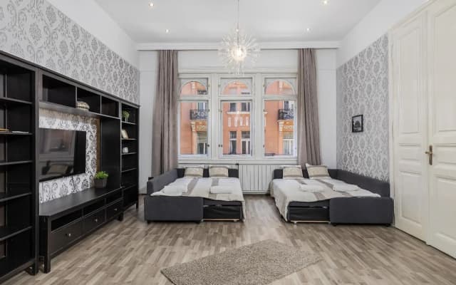 Real Apartments Semmelweis - photo 3