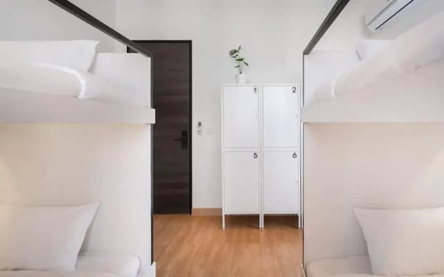 CASA BLANCA Dusit - Hostel - photo 2