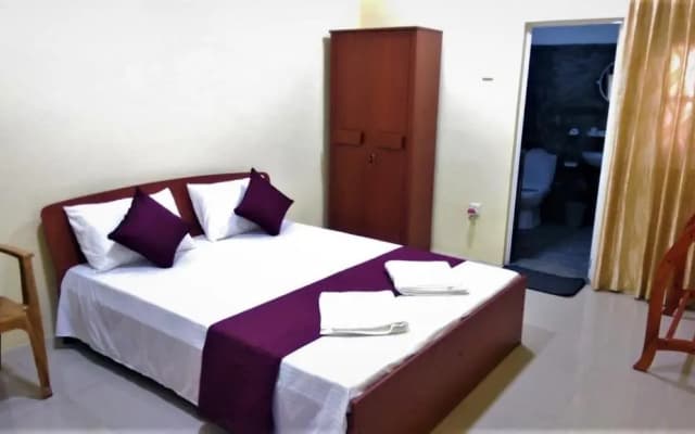 Colombo Gardens Guest House - photo 5