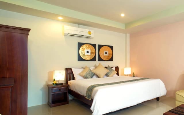 The Florist Resort - photo 2