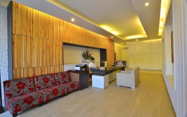 100 Sunset Boutique Managed By Eagle Eyes - photo 3