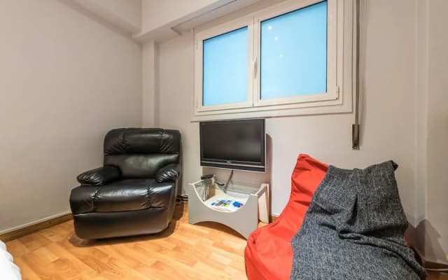 Cozy Athenian Apartment - photo 5