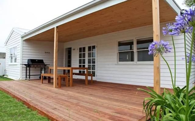 Sorrento Beach Cottages 2 - photo 4