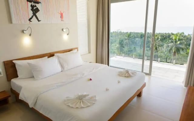 6 BR Luxury Seaview Villa Bang Po -Asi - photo 2