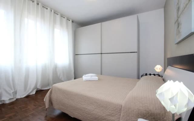 City Apartments Basilio - photo 2