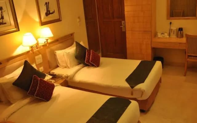 Athena Inn - photo 4