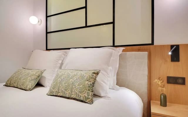 Modern Apartment - 2br/6p - Bonne-nouvelle - photo 5