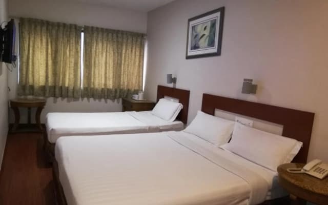 Floral Hotel - photo 3