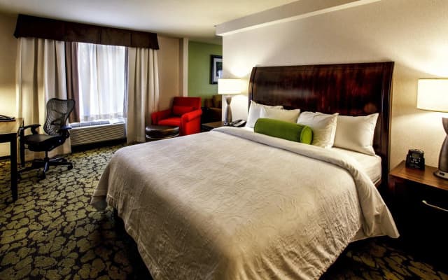 Hilton Garden Inn New York / Staten Island - photo 4