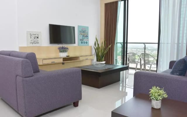 Bernard Holiday Home 2 @ Boulevard Imperial Suite Kuching - photo 2