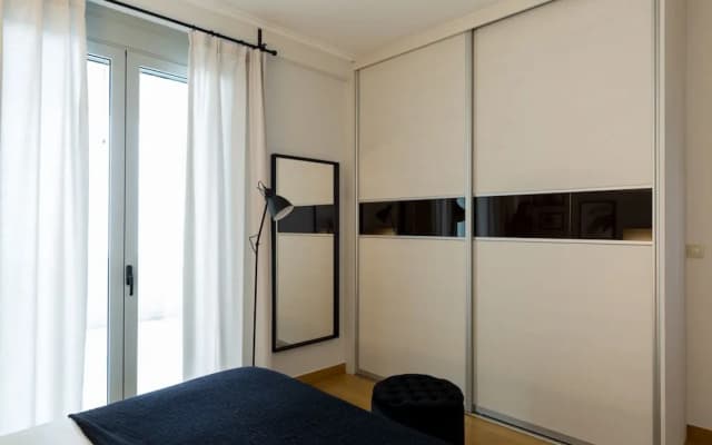 UPSTREET Stylish & Spacious 2BD Apt-Thiseio - photo 2