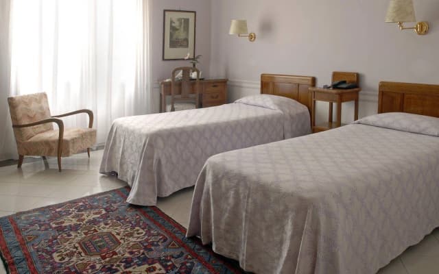 Hotel Lancelot - photo 3
