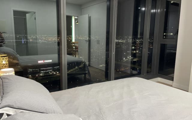 Luxury 2B2B Marvelous View Central Location - photo 2