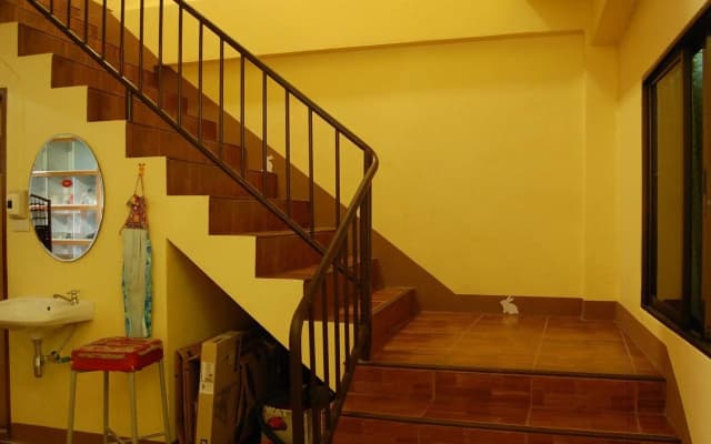 Royal Standard Hostel - photo 5