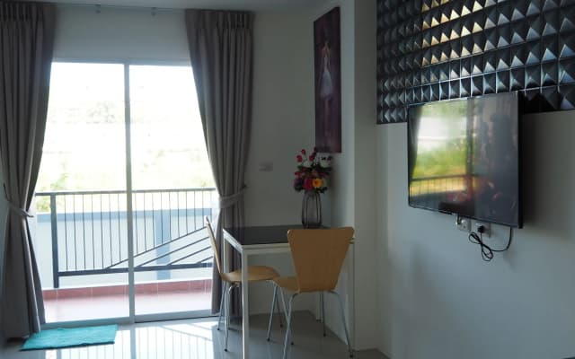 Trio Gems Condo Beach - photo 3