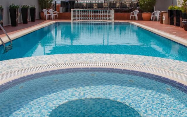 Savoy Crest Hotel Apartments - photo 5