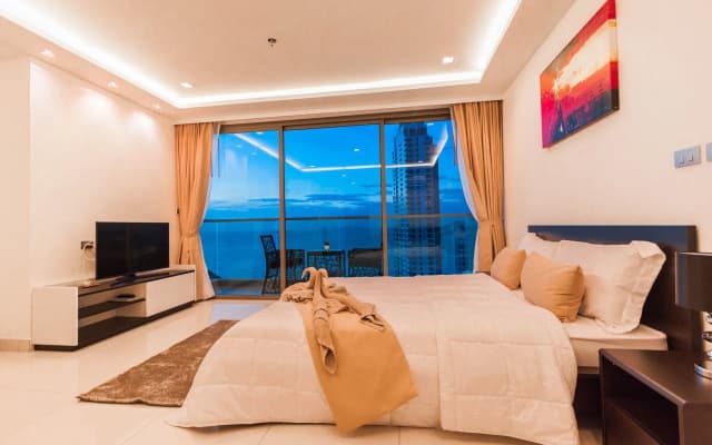Wongamat Tower by Pattaya Sunny Rentals - photo 5