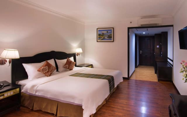 Smiling Hotel - photo 4