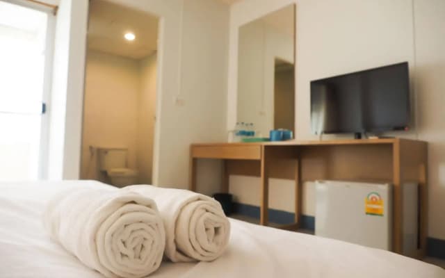 Viewplace Hotel & Residence - photo 4