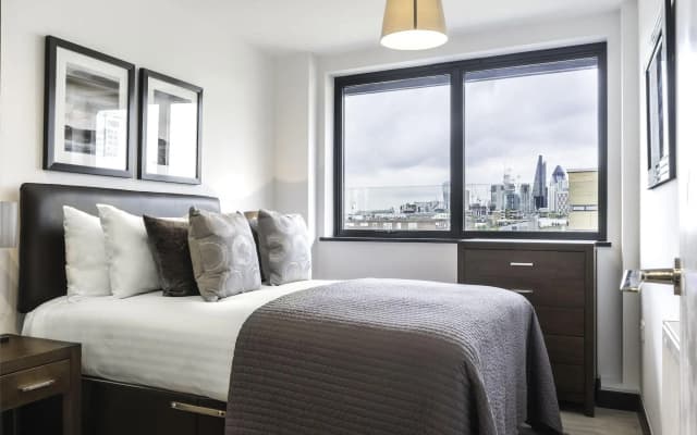 Aldgate by Excel Apartments - photo 4