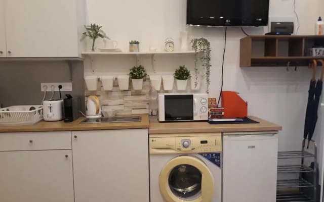 M&M Apartment Budapest House - photo 4
