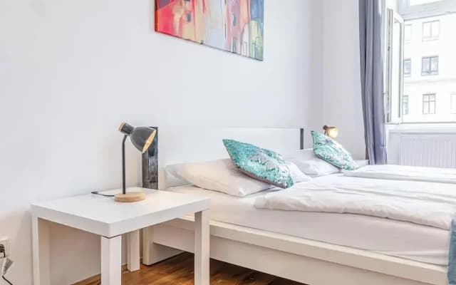 Comfy 2BR Flat Belvedere Vicinity - photo 5